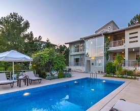 Kaş İslamlar'da Geniş Ailelere Uygun, Özel Havuzlu, 3+1 Villa - 2