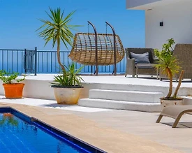 Kaş İslamlar'da Geniş Ailelere Uygun, Özel Havuzlu, Konforlu Villa - 2