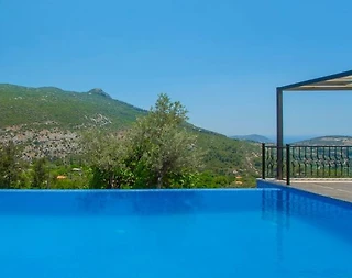 Kaş İslamlar'da Geniş Bahçeli, Özel Havuzlu, Jakuzili, Modern Villa - 5