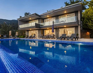 Kaş İslamlar'da Göz Alıcı Doğa İçerisinde, Özel Havuzlu, Lüks Villa - 1