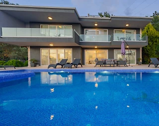Kaş İslamlar'da Göz Alıcı Doğa İçerisinde, Özel Havuzlu, Lüks Villa - 2