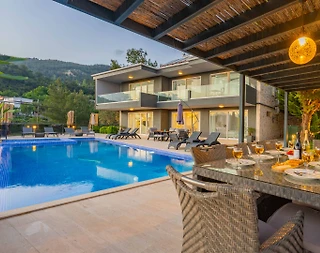 Kaş İslamlar'da Göz Alıcı Doğa İçerisinde, Özel Havuzlu, Lüks Villa - 3