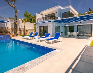 Kaş İslamlar'da Göz Alıcı Doğa Manzaralı, Özel Havuzlu, Bahçeli Villa - 3