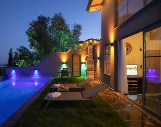 Kaş İslamlar'da Göz Alıcı Doğada, Özel Havuzlu, Balayı Villası - 4