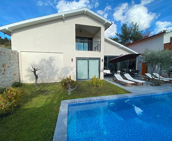 Kaş İslamlar'da Gözlerden Uzak, Özel Havuzlu, Kiralık Villa  - 1