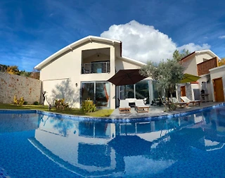 Kaş İslamlar'da Gözlerden Uzak, Özel Havuzlu, Şık Villa  - 4