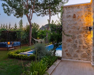 Kaş İslamlar'da Gözlerden Uzak, Özel Havuzlu, Taş Villa - 4