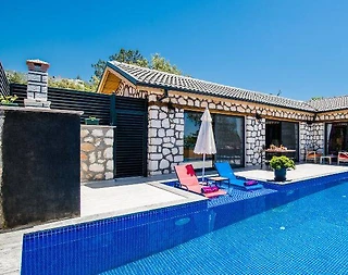 Kaş İslamlar'da Muhteşem Doğada, Özel Havuzlu, Şık Taş Villa - 2