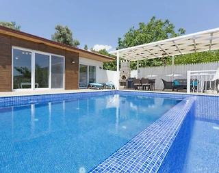 Kaş İslamlar'da Keyif Dolu Doğada, Özel Havuzlu, Kiralık Villa - 2