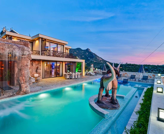 Kaş İslamlar'da Mağara Konseptli, Özel Havuzlu, Olanaklı Lüks Villa - 1