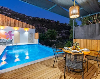 Kaş İslamlar'da Modern Tasarımlı, Özel Havuzlu, 2+1 Villa - 5