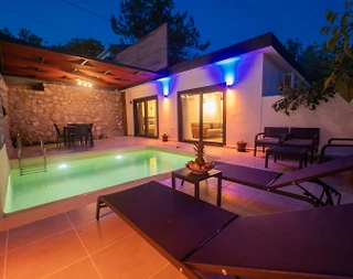 Kaş İslamlar'da Muhafazakar, Özel Havuzlu, Balayı Villası - 1