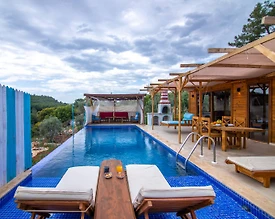 Kaş İslamlar'da Enfes Doğada, Özel Havuzlu, Kiralık Villa - 2