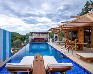 Kaş İslamlar'da Enfes Doğada, Özel Havuzlu, Kiralık Villa - 2