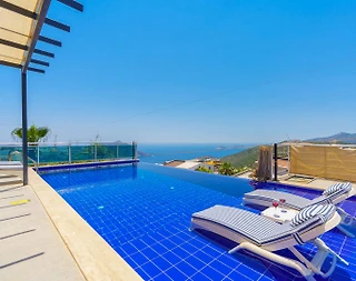 Kaş İslamlar'da Muhteşem Deniz Manzaralı, Özel Havuzlu, Jakuzili Villa - 4