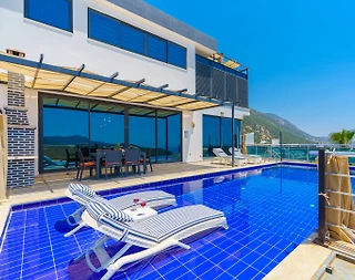 Kaş İslamlar'da Muhteşem Deniz Manzaralı, Özel Havuzlu, Jakuzili Villa - 2
