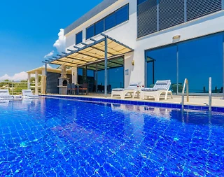 Kaş İslamlar'da Muhteşem Deniz Manzaralı, Özel Havuzlu, Jakuzili Villa - 1