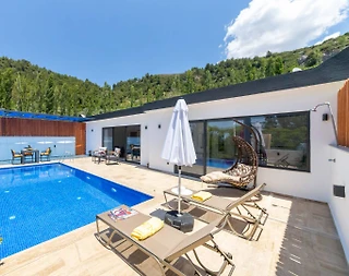 Kaş İslamlar'da Muhteşem Doğa Manzaralı, Özel Havuzlu, Kiralık Villa - 1