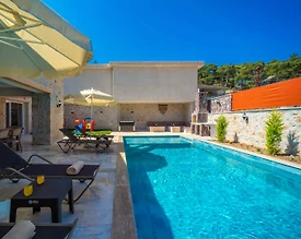 Kaş İslamlar'da Muhteşem Doğada, Özel Havuzlu, Çocuk Oyun Alanlı Villa - 3