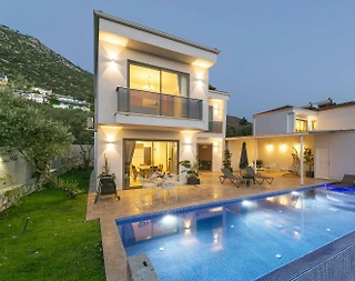 Kaş İslamlar'da Muhteşem Doğada, Özel Havuzlu, İkiz Villa - 1