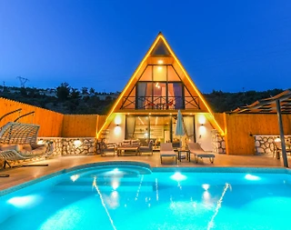 Kaş İslamlar'da Muhteşem Doğada, Özel Havuzlu, Jakuzili Bungalov - 1