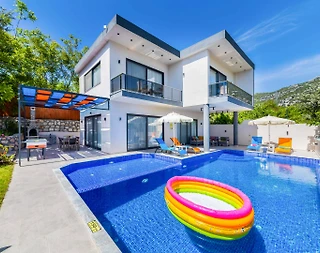 Kaş İslamlar'da Muhteşem Doğada, Özel Havuzlu, Jakuzili Villa - 1