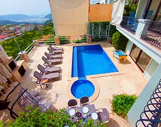 Kaş İslamlar'da Nezih Konumda, Özel Havuzlu, 5+1 Villa - 4