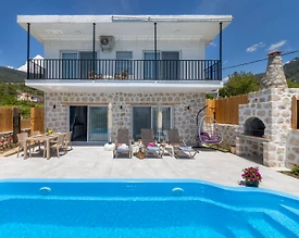 Kaş İslamlar'da Nezih Konumda, Özel Havuzlu, Kiralık Villa - 2