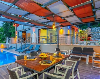 Kaş İslamlar'da Nezih Konumda, Sonsuzluk Havuzlu, Lüks Villa - 5