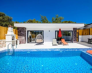 Kaş İslamlar'da Sakin Konumda, Özel Havuzlu, Balayı Villası - 1