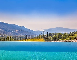 Kaş İslamlar'da Otantik Tasarımlı, Özel Havuzlu, 4 Kişilik Taş Villa - 4