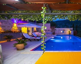 Kaş İslamlar'da Doğa Manzaralı, Özel Havuzlu, 2 Kişilik Villa - 3