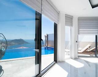 Kaş Akbel 'de Panoramik Deniz Manzaralı, Özel Havuzlu, Lüks Villa - 4