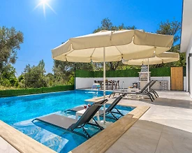 Kaş İslamlar'da Sakin Doğada, Özel Havuzlu, Konforlu Villa - 3