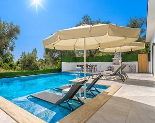 Kaş İslamlar'da Sakin Doğada, Özel Havuzlu, Konforlu Villa - 3