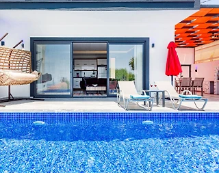 Kaş İslamlar'da Sakin Konumda, Özel Havuzlu, Jakuzili, Balayı Villası - 4