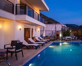 Kaş İslamlar'da Sakin Konumda, Özel Havuzlu, Jakuzili, Ferah Villa - 3