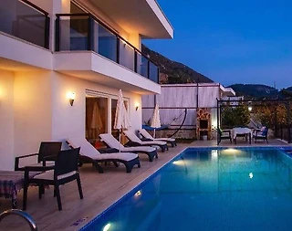 Kaş İslamlar'da Sakin Konumda, Özel Havuzlu, Jakuzili, Ferah Villa - 3