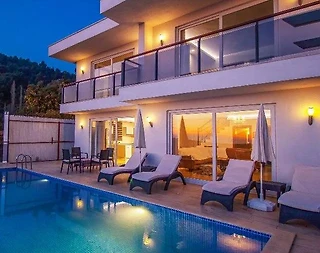 Kaş İslamlar'da Sakin Konumda, Özel Havuzlu, Jakuzili, Ferah Villa - 2