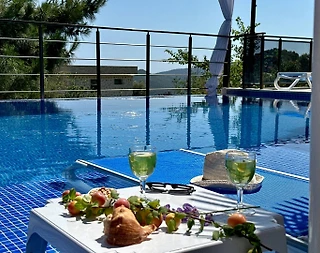 Kaş İslamlar'da Sakin Konumda, Özel Havuzlu, Kiralık Villa - 4
