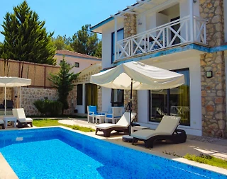 Kaş İslamlar'da Sakin Konumda, Özel Havuzlu, Konforlu Villa - 3