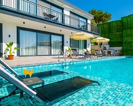 Kaş İslamlar'da Sakin Konumda, Özel Havuzlu, Lüks Villa - 3