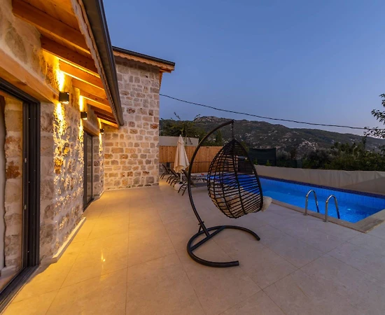 Kaş İslamlar'da Şehrin Gürültüsünden Uzakta, Özel Havuzlu, Kiralık Villa - 1