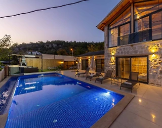 Kaş İslamlar'da Şehrin Gürültüsünden Uzakta, Özel Havuzlu, Kiralık Villa - 4