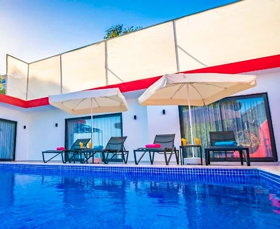 Kaş İslamlar'da Yeşillikler İçerisinde, Özel Havuzlu, 2+1 Villa - 1