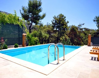 Kaş İslamlar'da Yeşillikler İçerisinde, Özel Havuzlu, 8 Kişilik Villa - 3