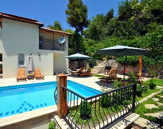 Kaş İslamlar'da Yeşillikler İçerisinde, Özel Havuzlu, 8 Kişilik Villa - 5