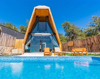 Kaş İslamlar'da Yeşillikler İçerisinde, Özel Havuzlu, Balayı Villası - 1