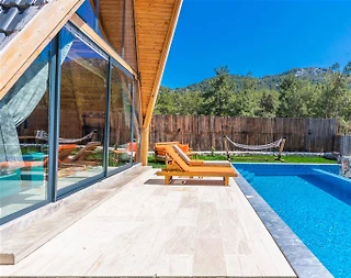 Kaş İslamlar'da Yeşillikler İçerisinde, Özel Havuzlu, Balayı Villası - 4