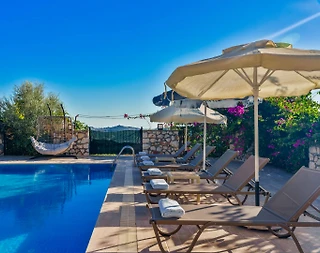 Kaş İslamlar'da Yeşillikler İçerisinde, Özel Havuzlu, Taş Villa - 5